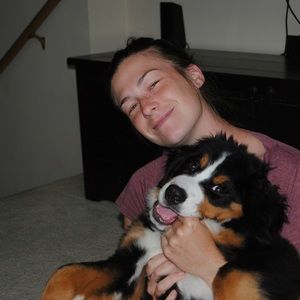 Meet your Posher, Kayla